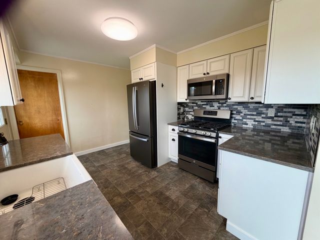 262 Grimes Road, Lincoln, VT 05443