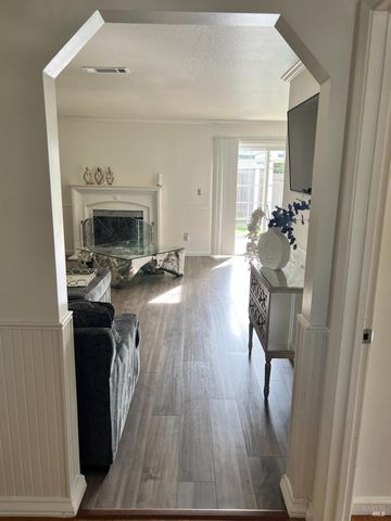 815 Canary Dr, Suisun City, CA 94585