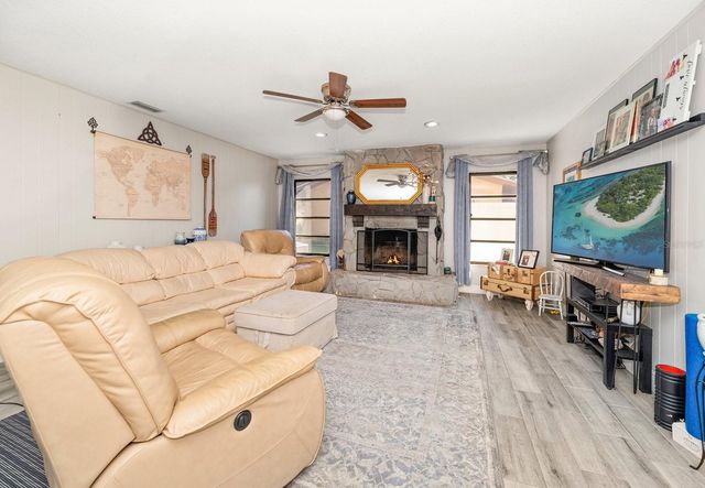 1559 ROXBURG LANE, Dunedin, FL 34698