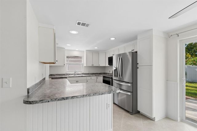 8672 78TH PLACE, Seminole, FL 33777