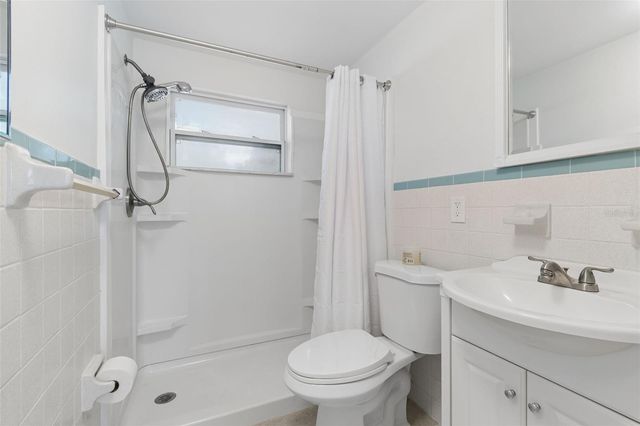 8672 78TH PLACE, Seminole, FL 33777