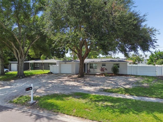 8672 78TH PLACE, Seminole, FL 33777