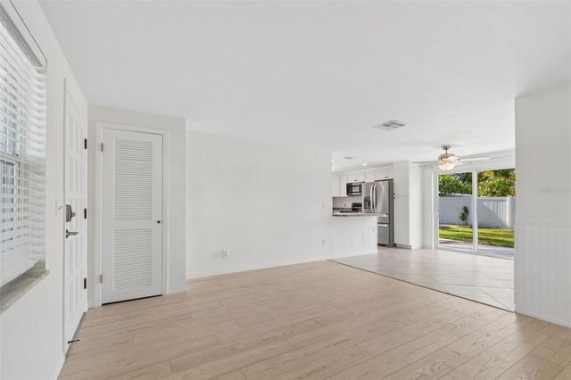 8672 78TH PLACE, Seminole, FL 33777