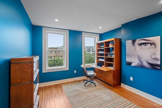 221 Kemp Alley, Cincinnati, OH 45202