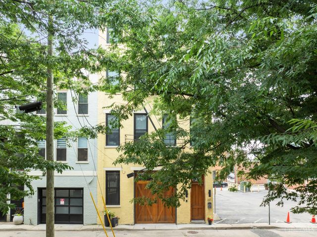 221 Kemp Alley, Cincinnati, OH 45202