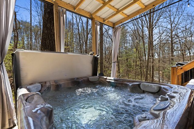 941 Hidden Valley Drive, Morganton, GA 30560