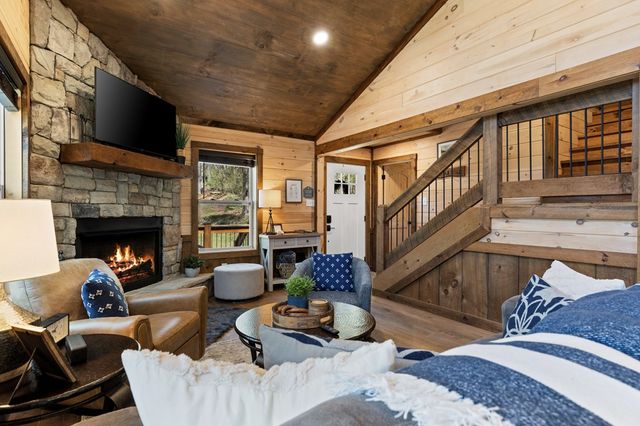 941 Hidden Valley Drive, Morganton, GA 30560