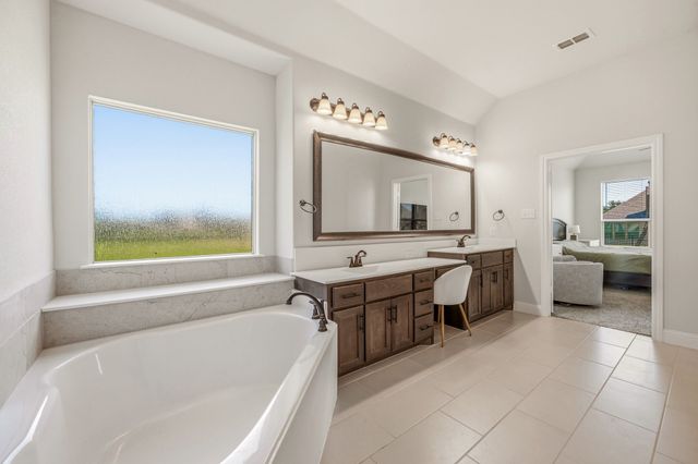 513 River Bank Court, Granbury, TX 76049
