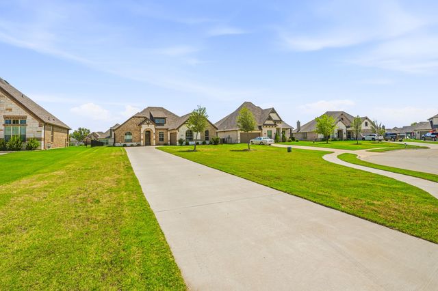 513 River Bank Court, Granbury, TX 76049