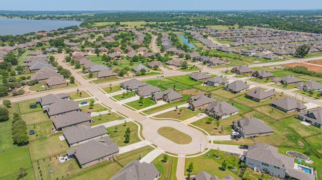 513 River Bank Court, Granbury, TX 76049