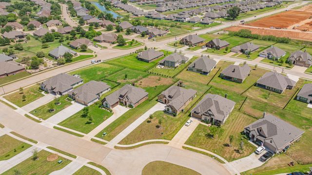 513 River Bank Court, Granbury, TX 76049
