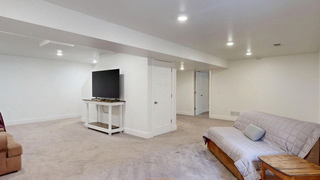 2578 White, Deerfield Twp, MI 48858