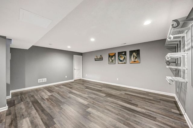 5215 Englewood Drive, Liberty Twp, OH 45011