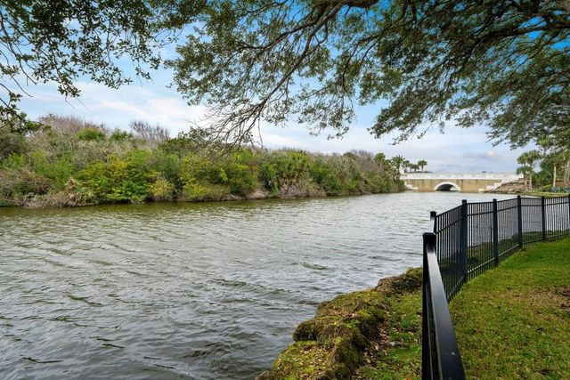 10 RUE GRANDE MER, Palm Coast, FL 32137