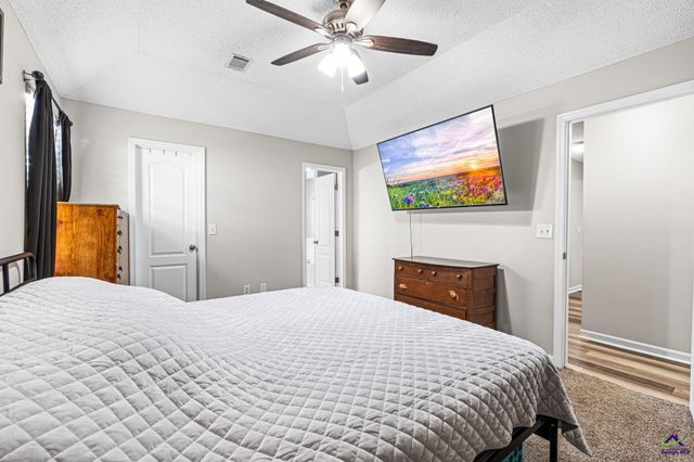 205 Doublegate Drive, Bonaire, GA 31005