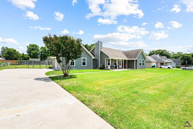 205 Doublegate Drive, Bonaire, GA 31005