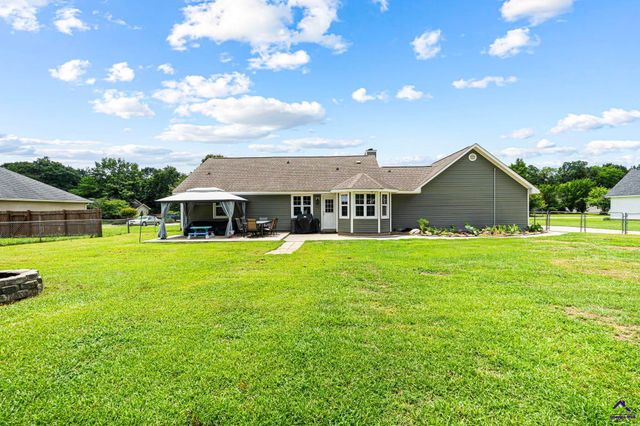 205 Doublegate Drive, Bonaire, GA 31005