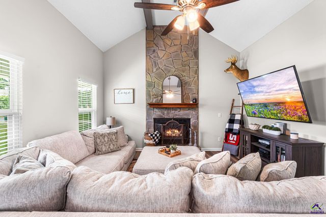 205 Doublegate Drive, Bonaire, GA 31005