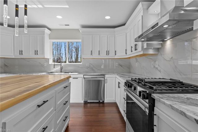 14106 Carrollton BLVD, Carrollton, VA 23314