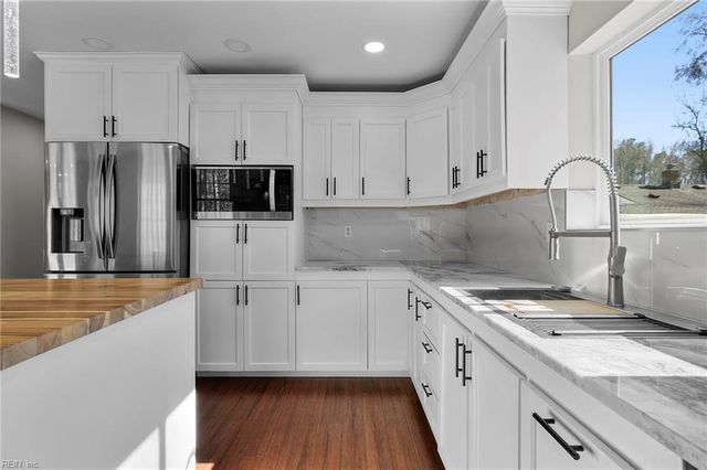 14106 Carrollton BLVD, Carrollton, VA 23314