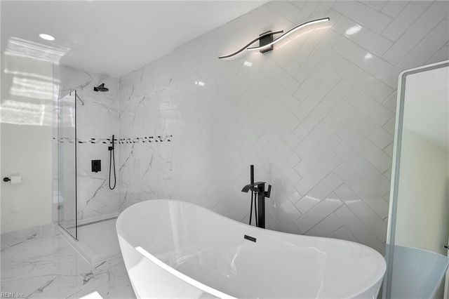 14106 Carrollton BLVD, Carrollton, VA 23314