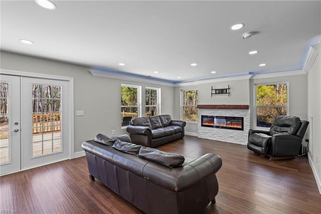 14106 Carrollton BLVD, Carrollton, VA 23314