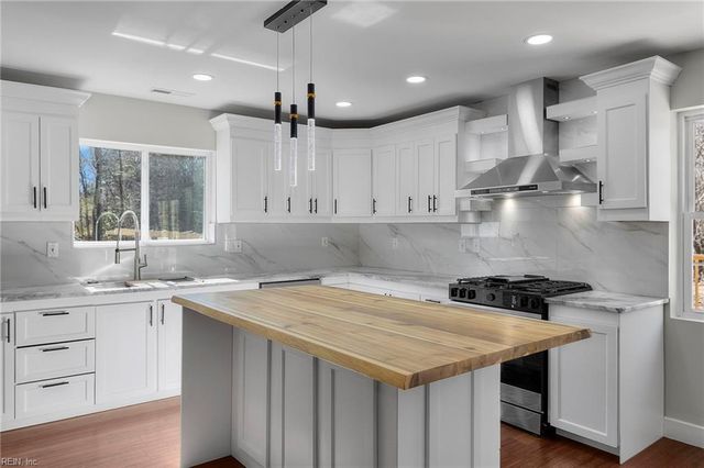 14106 Carrollton BLVD, Carrollton, VA 23314