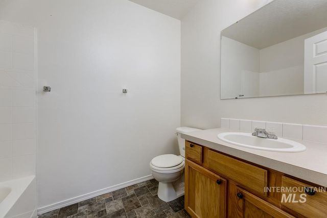 3719 Hickman St, Caldwell, ID 83607