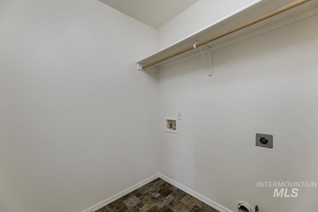 3719 Hickman St, Caldwell, ID 83607