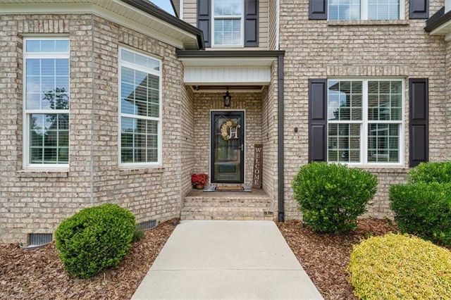 7619 Monty Drive, Kernersville, NC 27284