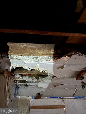 1119 BROWN ST, Chester, PA 19013