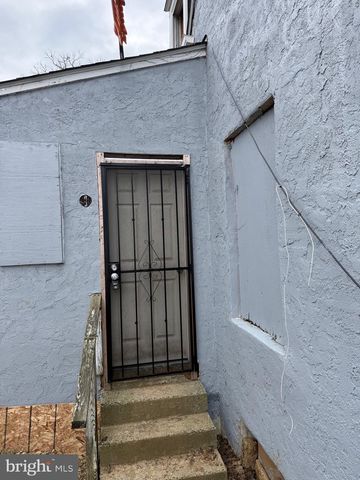 1119 BROWN ST, Chester, PA 19013