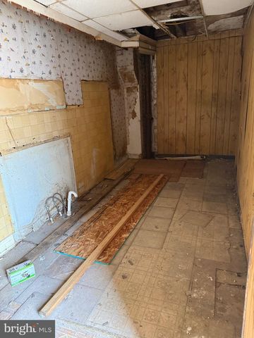 1119 BROWN ST, Chester, PA 19013