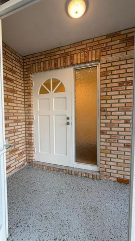 5102 21ST STREET W, Bradenton, FL 34207