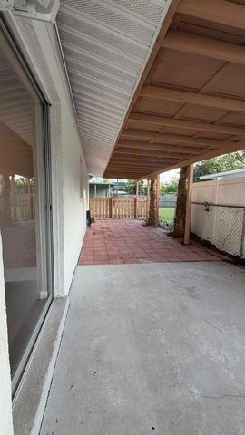 5102 21ST STREET W, Bradenton, FL 34207