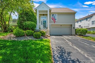 26 New Haven Drive, Cary, IL 60013