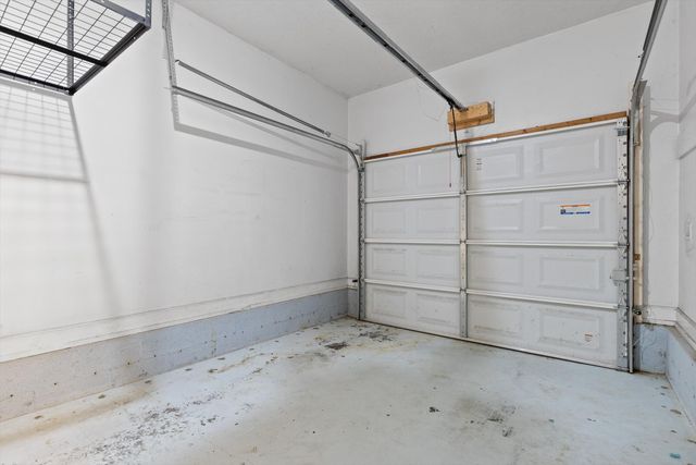 2405 Charleston Square, Chattanooga, TN 37421
