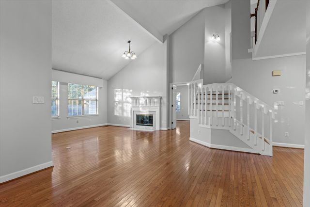 2405 Charleston Square, Chattanooga, TN 37421