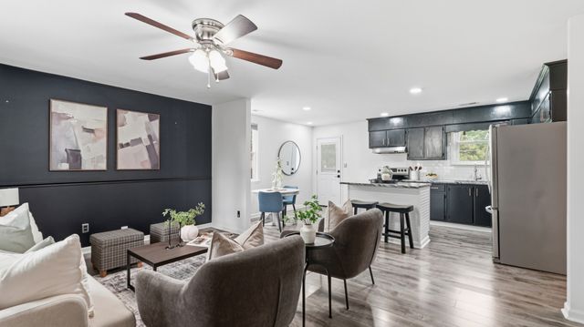 111 Amber Lynn Cir, Columbia, TN 38401