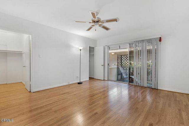 1542 Riverside Drive C, Glendale, CA 91201