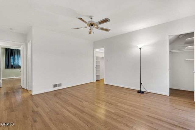 1542 Riverside Drive C, Glendale, CA 91201