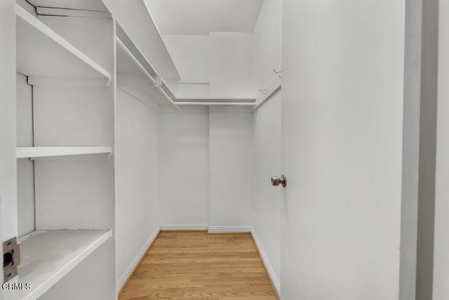 1542 Riverside Drive C, Glendale, CA 91201