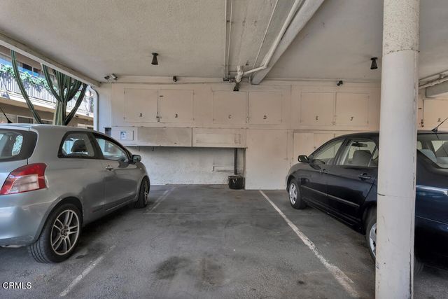 1542 Riverside Drive C, Glendale, CA 91201