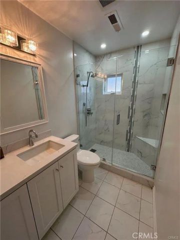 5752 Newcastle Avenue, Encino, CA 91316