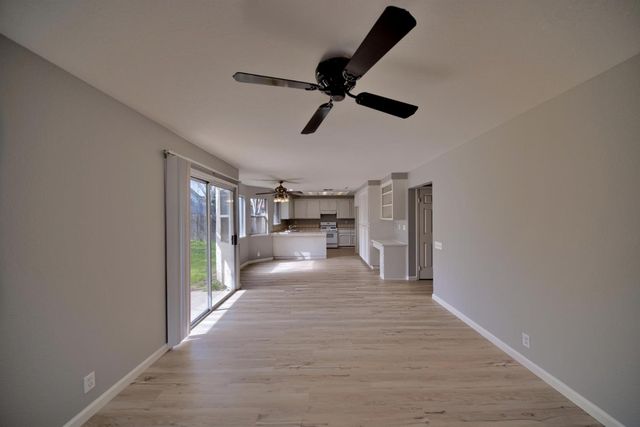 1900 Berryessa Dr, Modesto, CA 95358