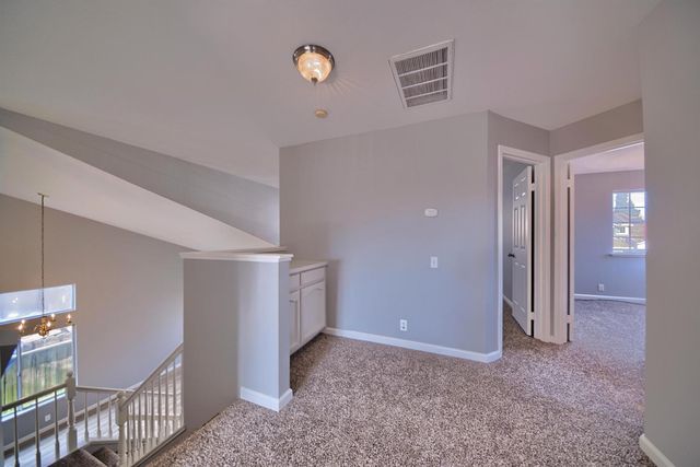 1900 Berryessa Dr, Modesto, CA 95358