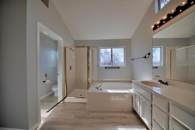 1900 Berryessa Dr, Modesto, CA 95358