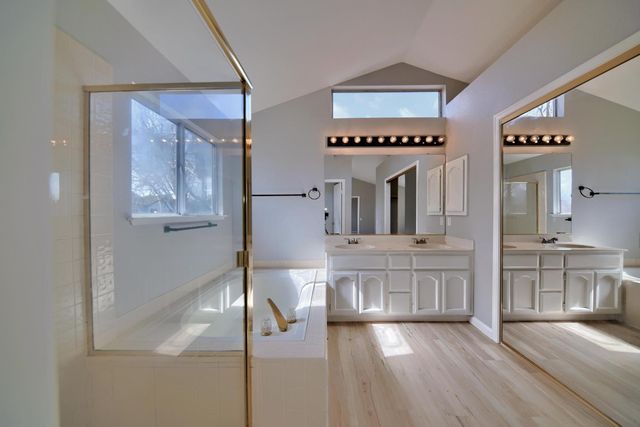 1900 Berryessa Dr, Modesto, CA 95358