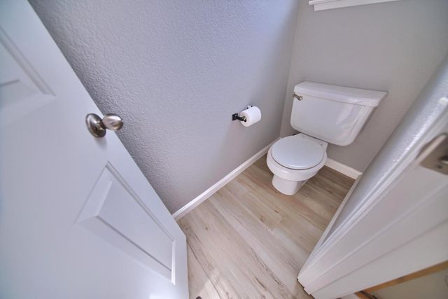 1900 Berryessa Dr, Modesto, CA 95358