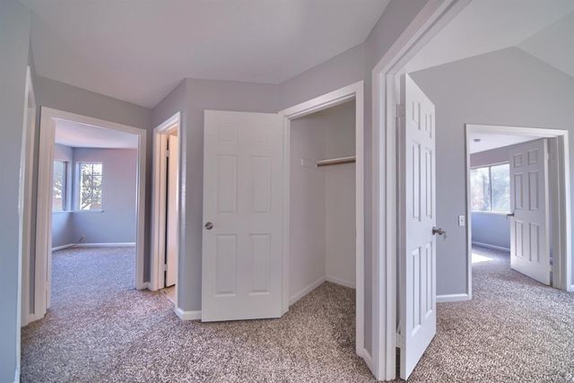 1900 Berryessa Dr, Modesto, CA 95358